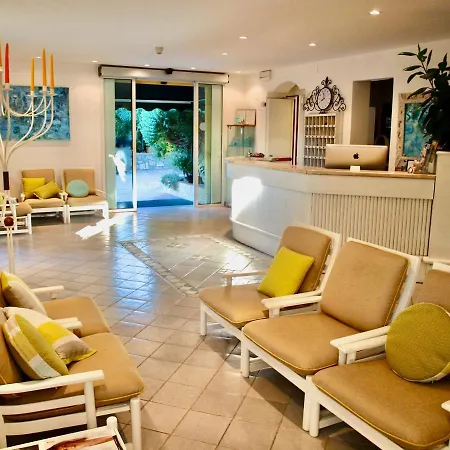 Meridiana Hotel 3*
